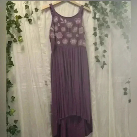 High Low Adjustable Purple Tank Dress with White Embroidery - Picture 2 of 7